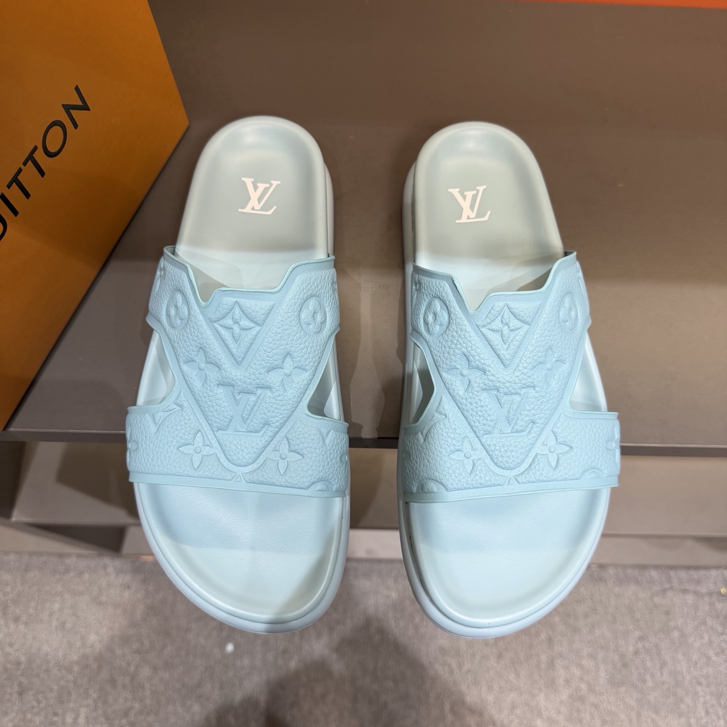 LV sz38-45 mnq0257